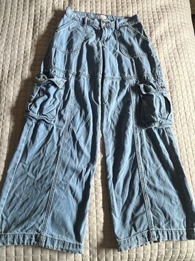 Simple Society Cargo Jeans Light Wash Denim Pants Size 00/23 Y2K Utility